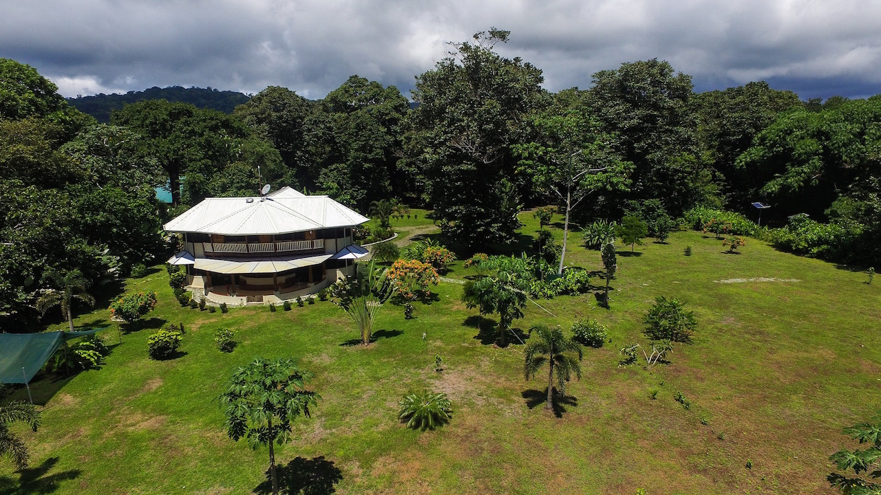 4 bed Single Family Homes For Sale in Puntarenas, Puntarenas - thumb 19