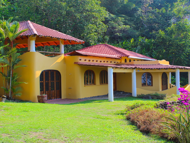 2 bed Single Family Homes For Sale in Dominical, Puntarenas - 1