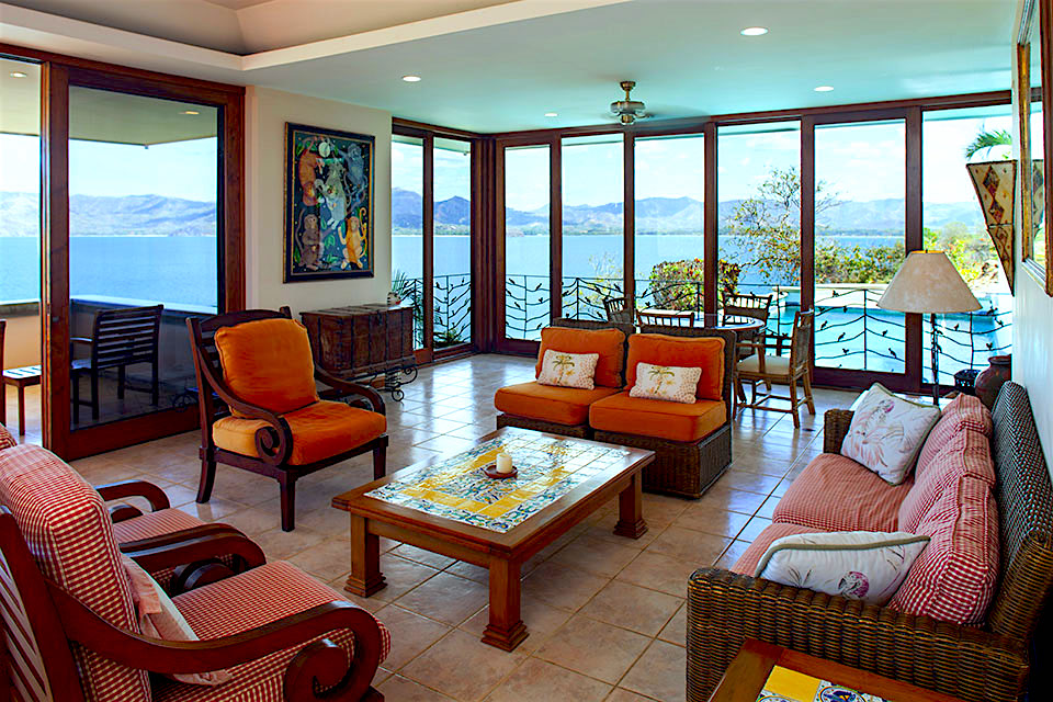 5 bed Single Family Homes For Sale in Playa Flamingo, Guanacaste - thumb 16