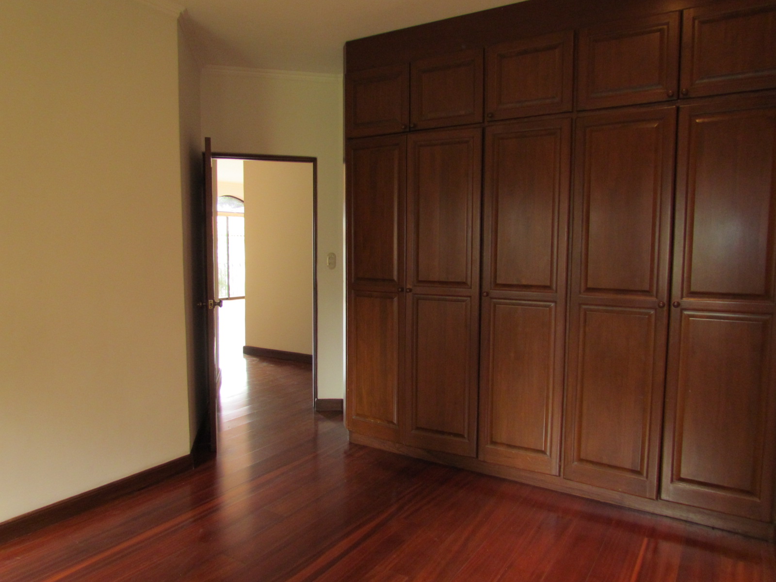 2 bed Apartment For Sale in Escazu, San Jose - thumb 9