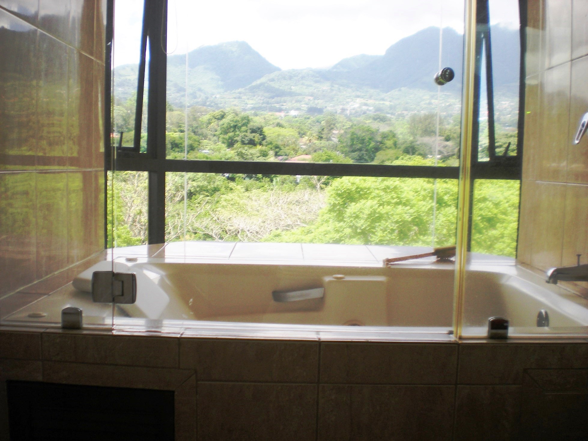 2 bed Apartment For Sale in Escazu, San Jose - thumb 10