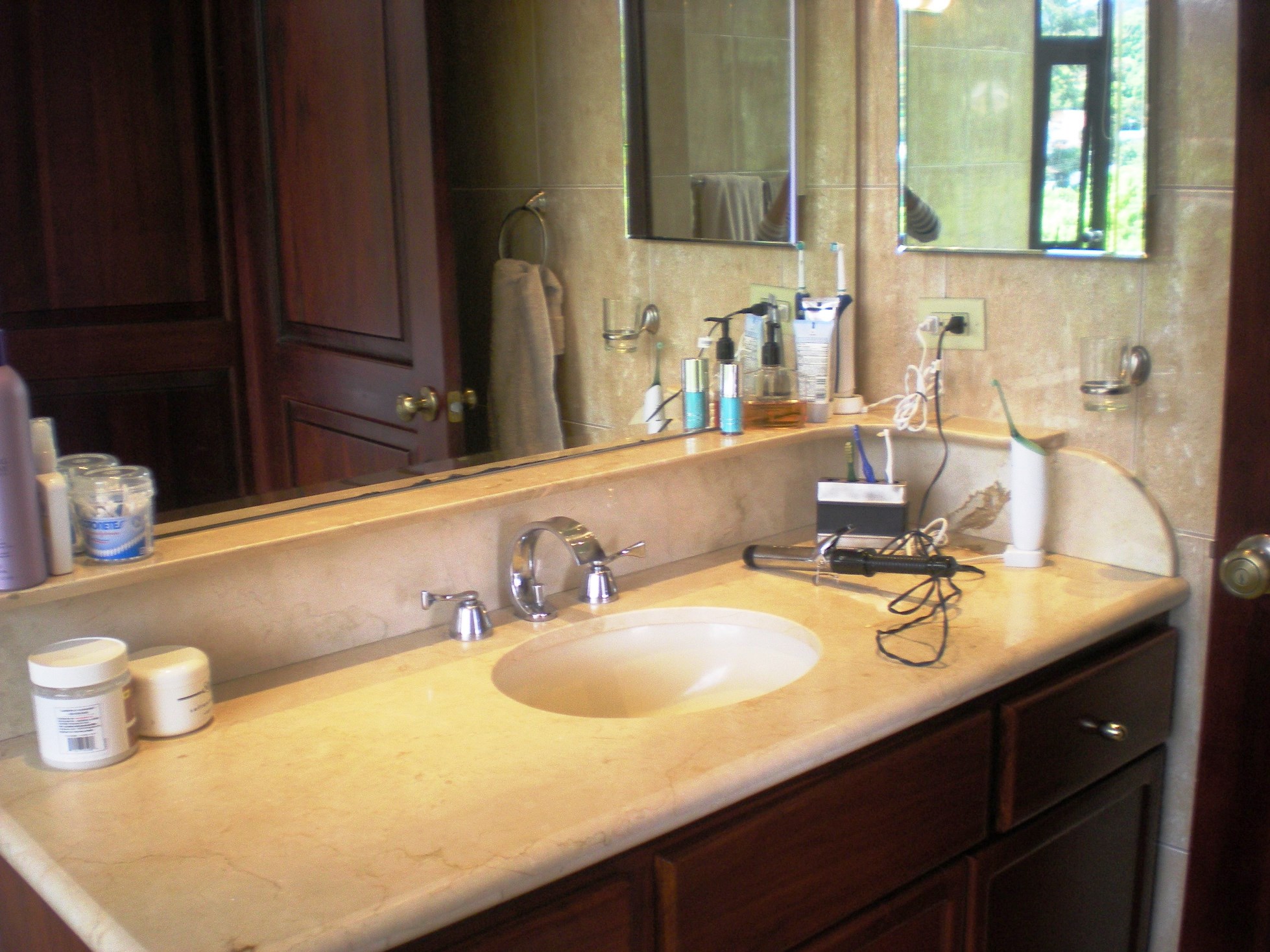 2 bed Apartment For Sale in Escazu, San Jose - thumb 9