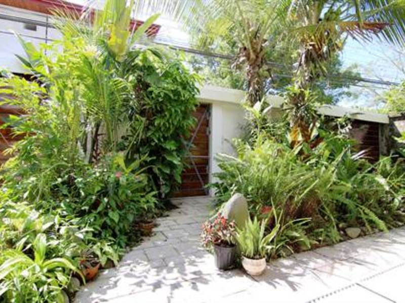 4 bed Single Family Homes For Sale in Manuel Antonio, Puntarenas - 1