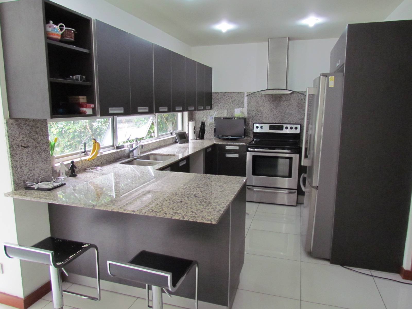 3 bed Single Family Homes For Sale in Santa Ana, San Jose - thumb 1