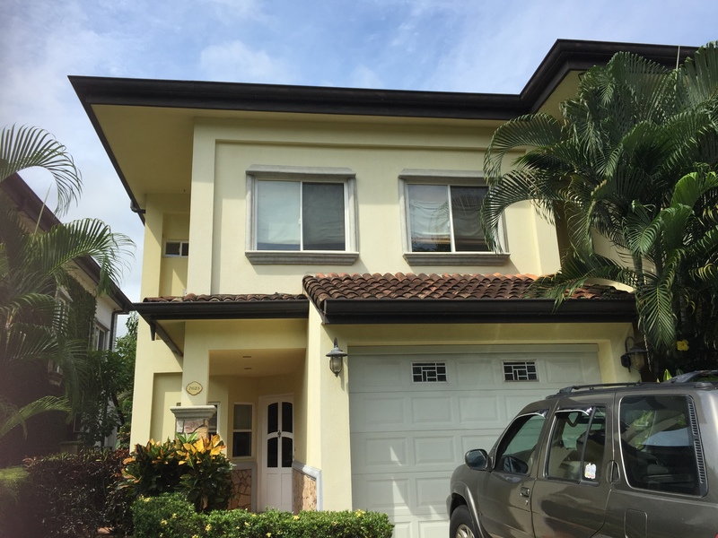 3 bed Single Family Homes For Sale in Herradura, Puntarenas - 1