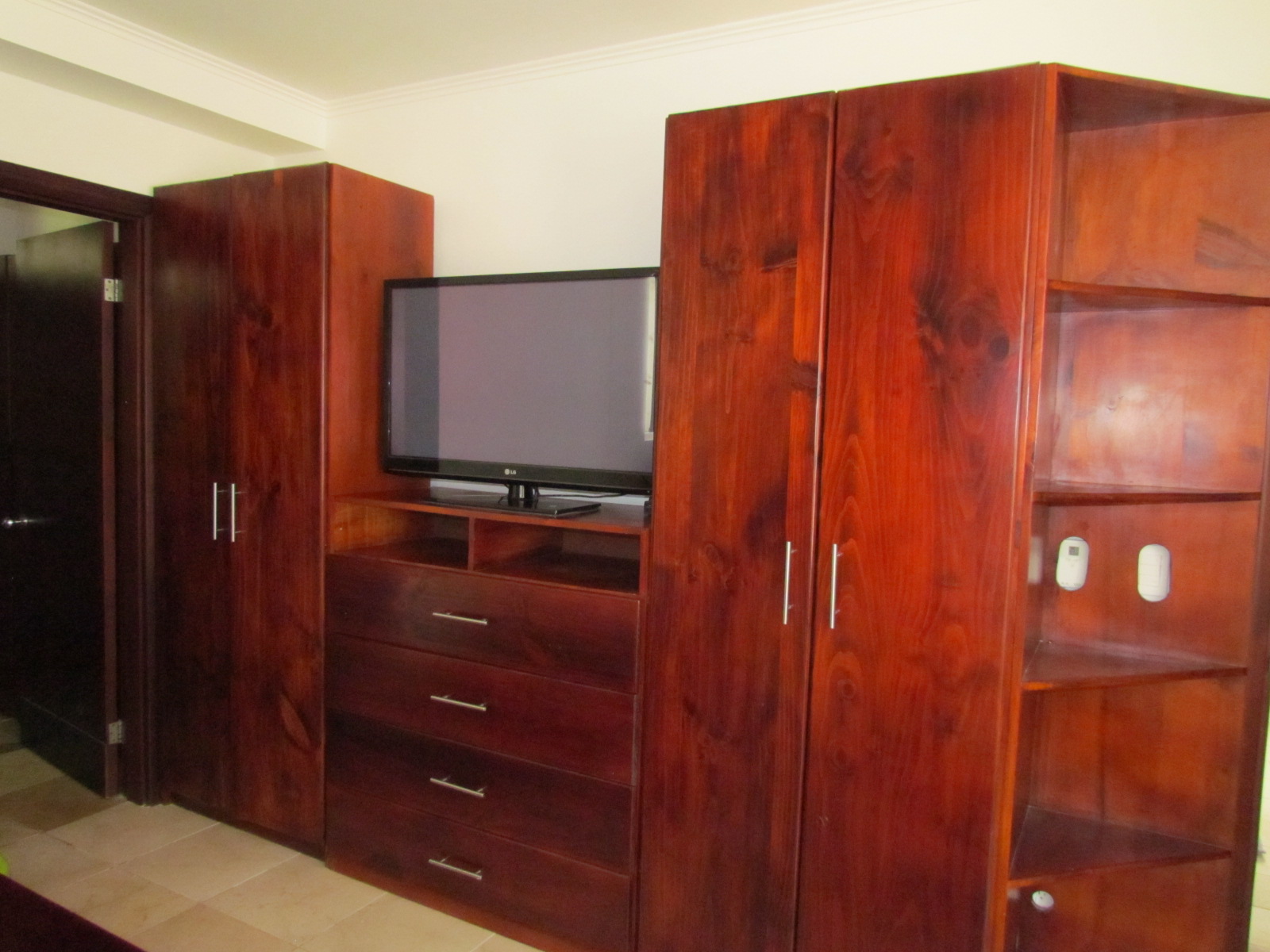 3 bed Apartment For Sale in Escazu, San Jose - thumb 8