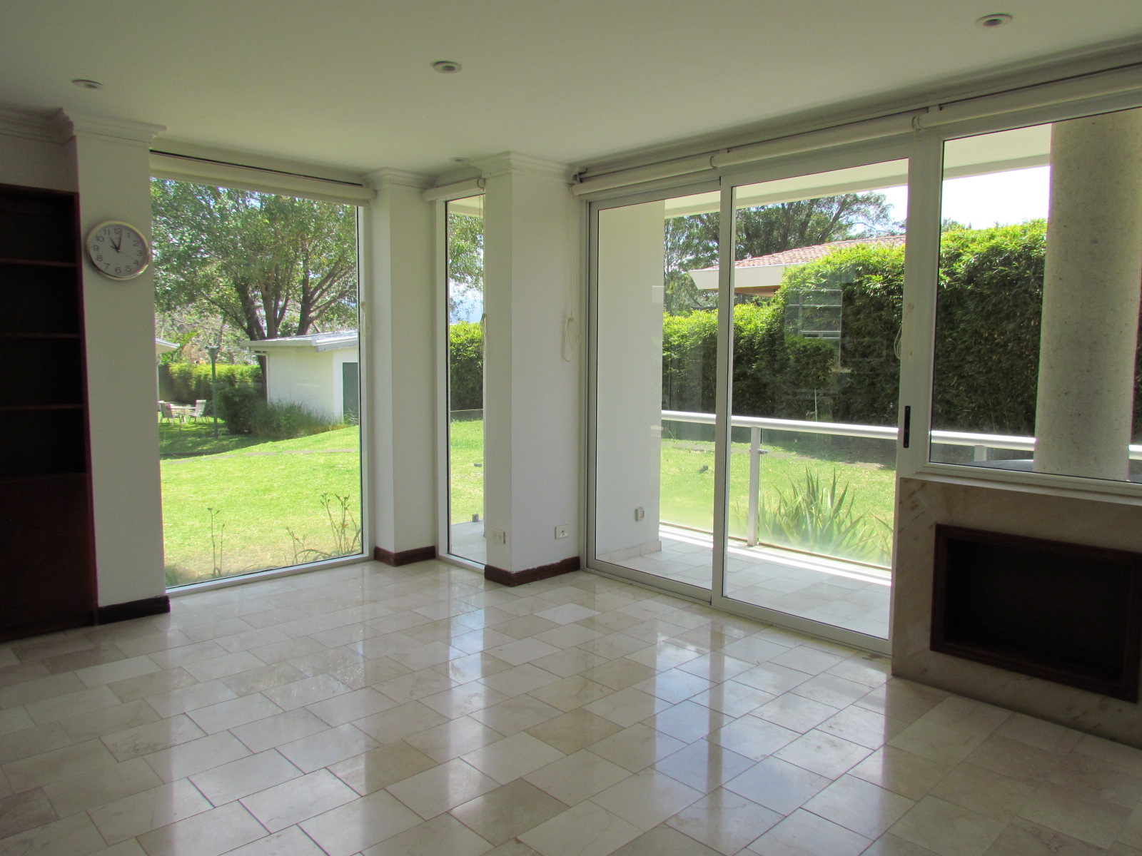 3 bed Apartment For Sale in Escazu, San Jose - thumb 4