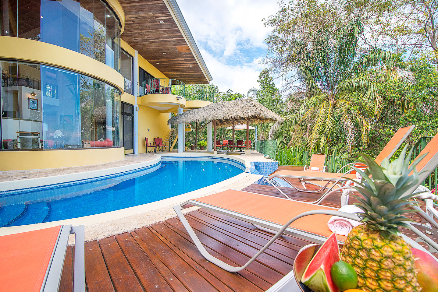 7 bed Single Family Homes For Sale in Manuel Antonio, Puntarenas - thumb 1