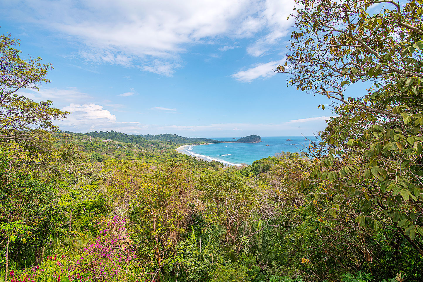 7 bed Single Family Homes For Sale in Manuel Antonio, Puntarenas - thumb 8