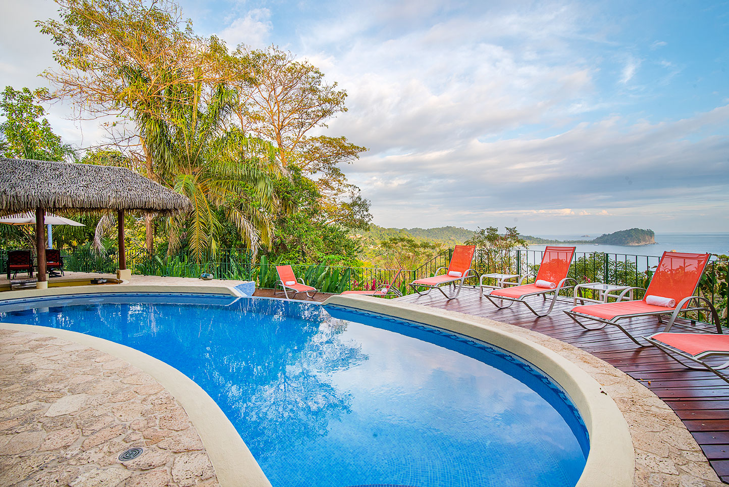 7 bed Single Family Homes For Sale in Manuel Antonio, Puntarenas - thumb 6