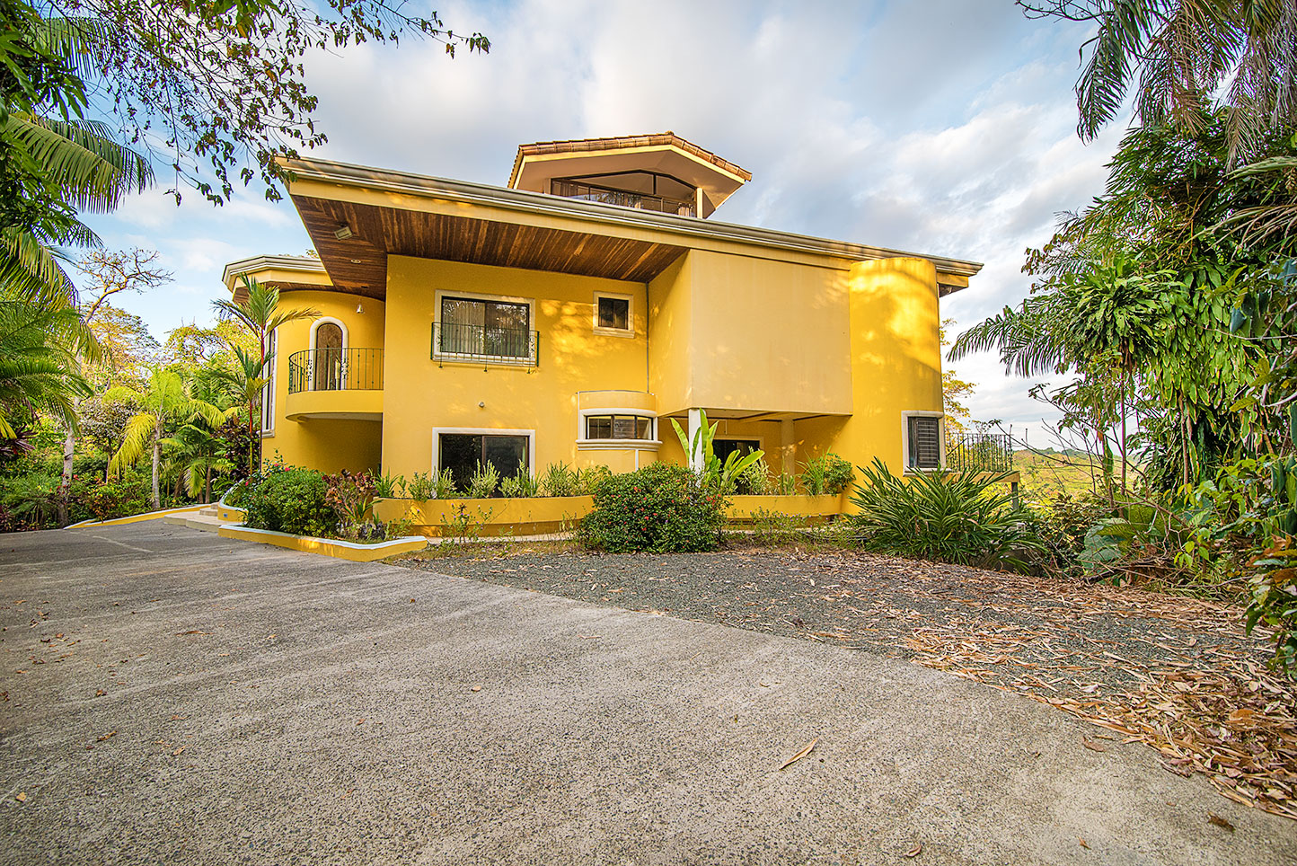 7 bed Single Family Homes For Sale in Manuel Antonio, Puntarenas - thumb 24