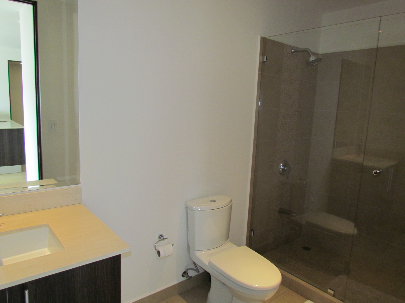 2 bed Apartment For Sale in Escazu, San Jose - thumb 8