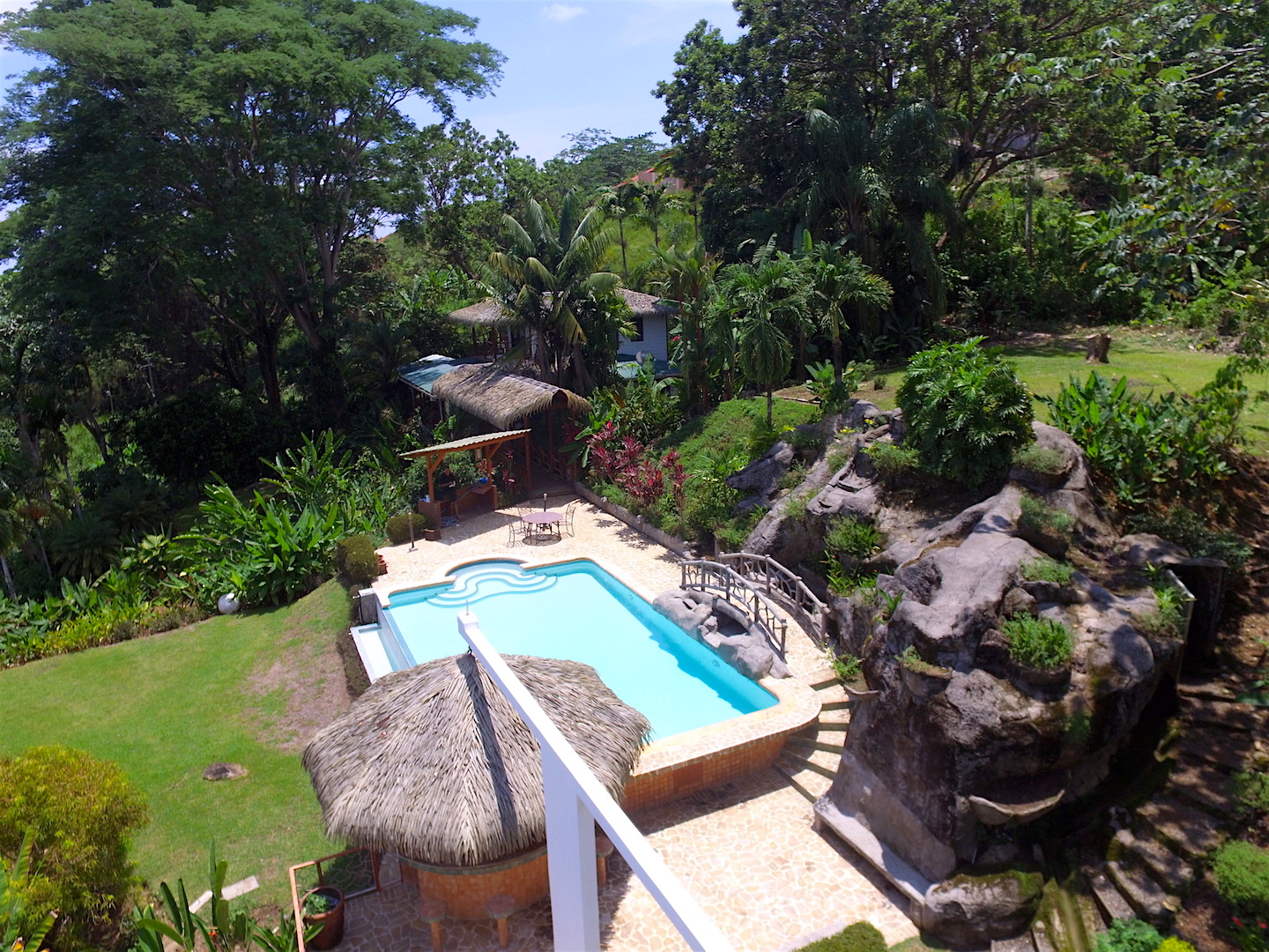 3 bed Single Family Homes For Sale in Ojochal, Puntarenas - thumb 1