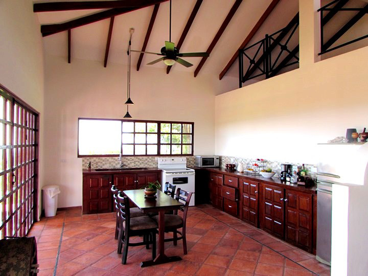 3 bed Single Family Homes For Sale in Esterillos, Puntarenas - thumb 4
