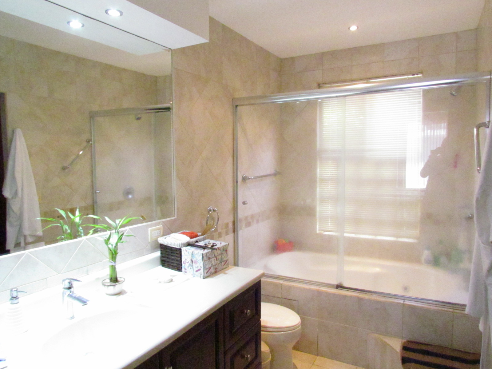 3 bed Apartment For Sale in Escazu, San Jose - thumb 12