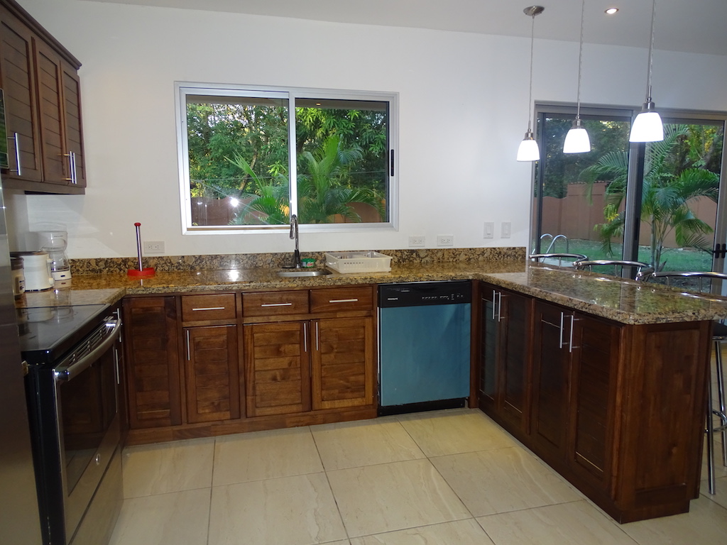 2 bed Single Family Homes For Sale in Playa Flamingo, Guanacaste - thumb 20