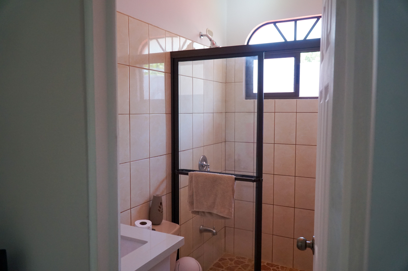 3 bed Single Family Homes For Sale in Perez Zeledon, San Jose - thumb 13