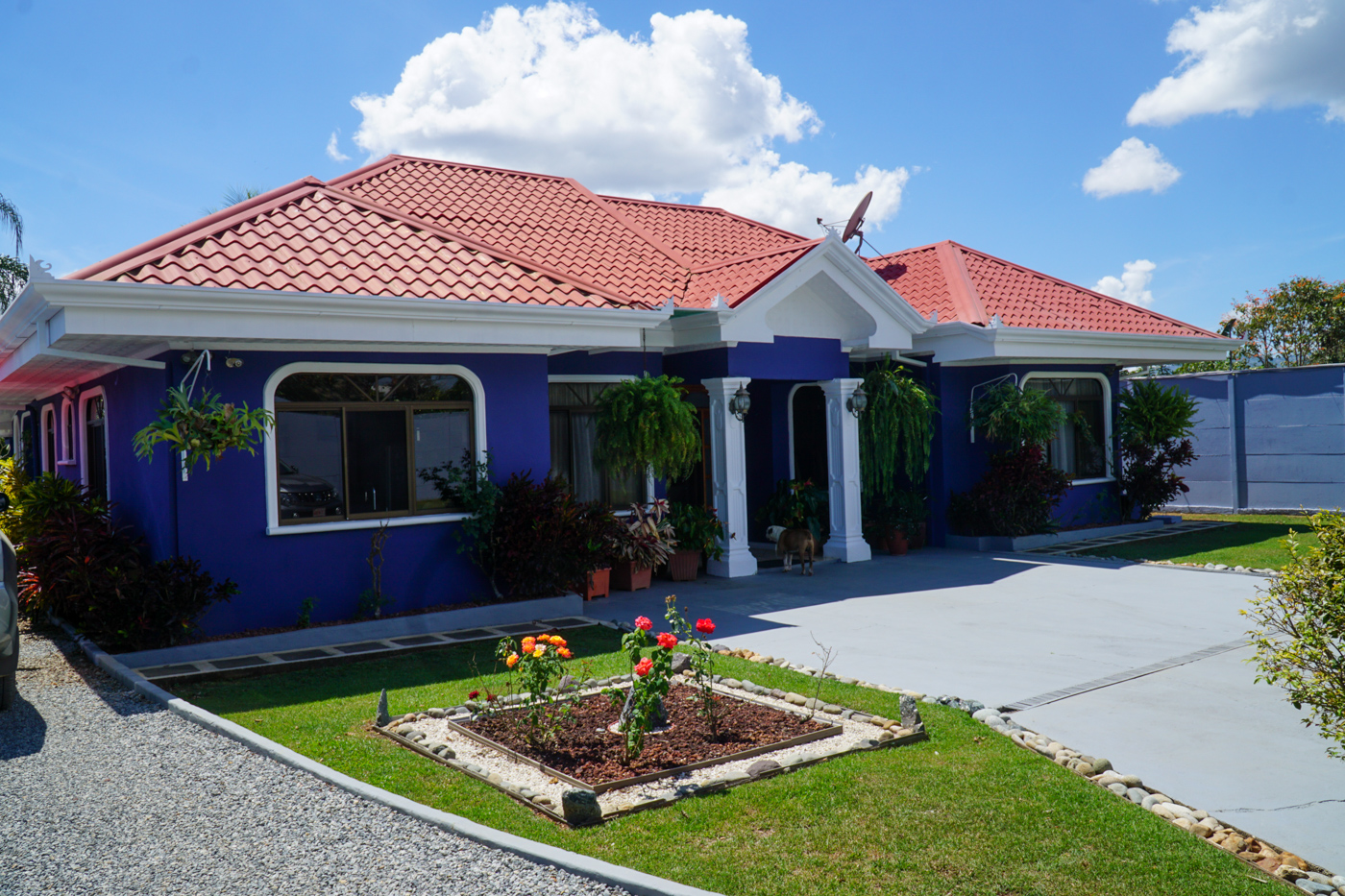 3 bed Single Family Homes For Sale in Perez Zeledon, San Jose - thumb 1