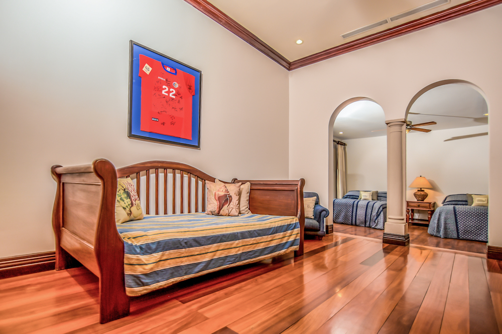 4 bed Single Family Homes For Sale in Santa Ana, San Jose - thumb 20