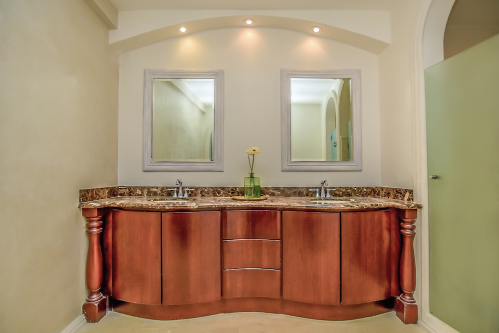 4 bed Single Family Homes For Sale in Santa Ana, San Jose - thumb 21