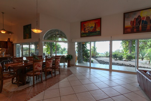 4 bed Single Family Homes For Sale in Playa Panama, Guanacaste - thumb 5