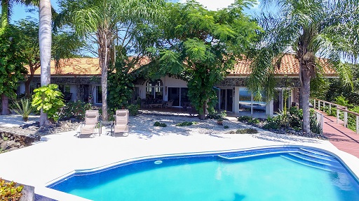 4 bed Single Family Homes For Sale in Playa Panama, Guanacaste - thumb 16