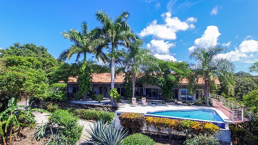4 bed Single Family Homes For Sale in Playa Panama, Guanacaste - thumb 27