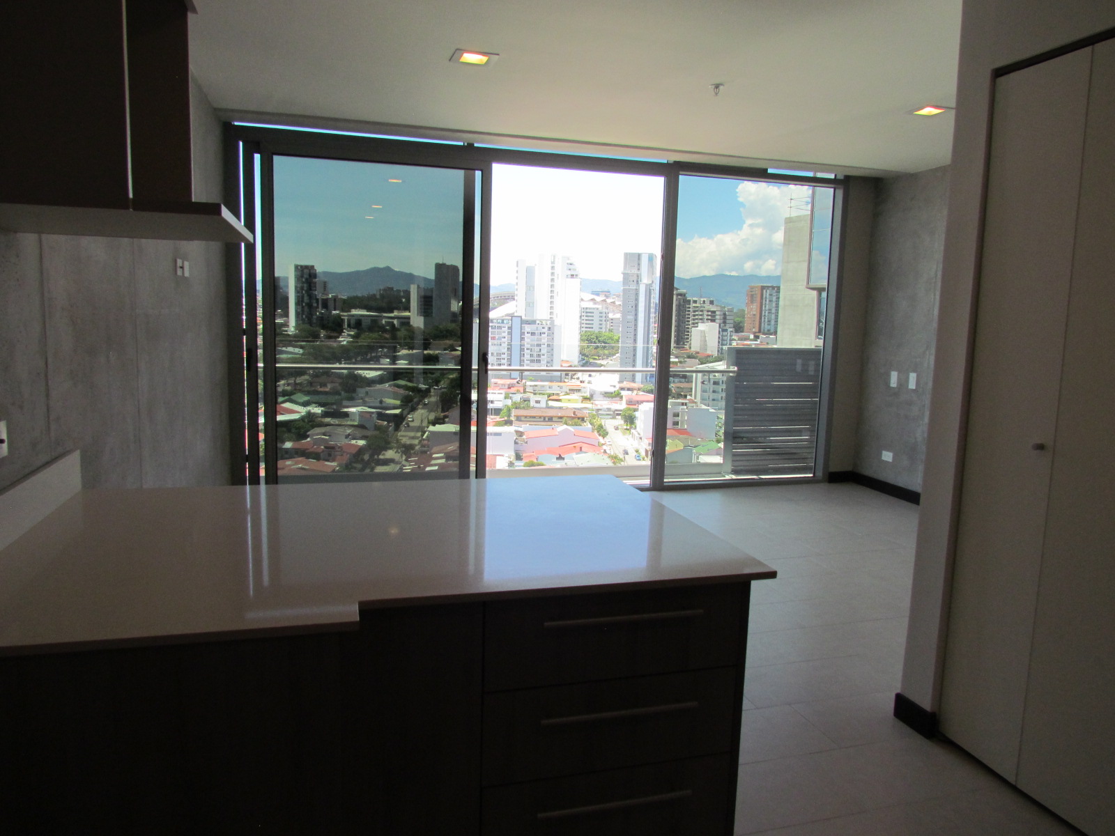1 bed Apartment For Sale in Rohrmoser, San Jose - thumb 1