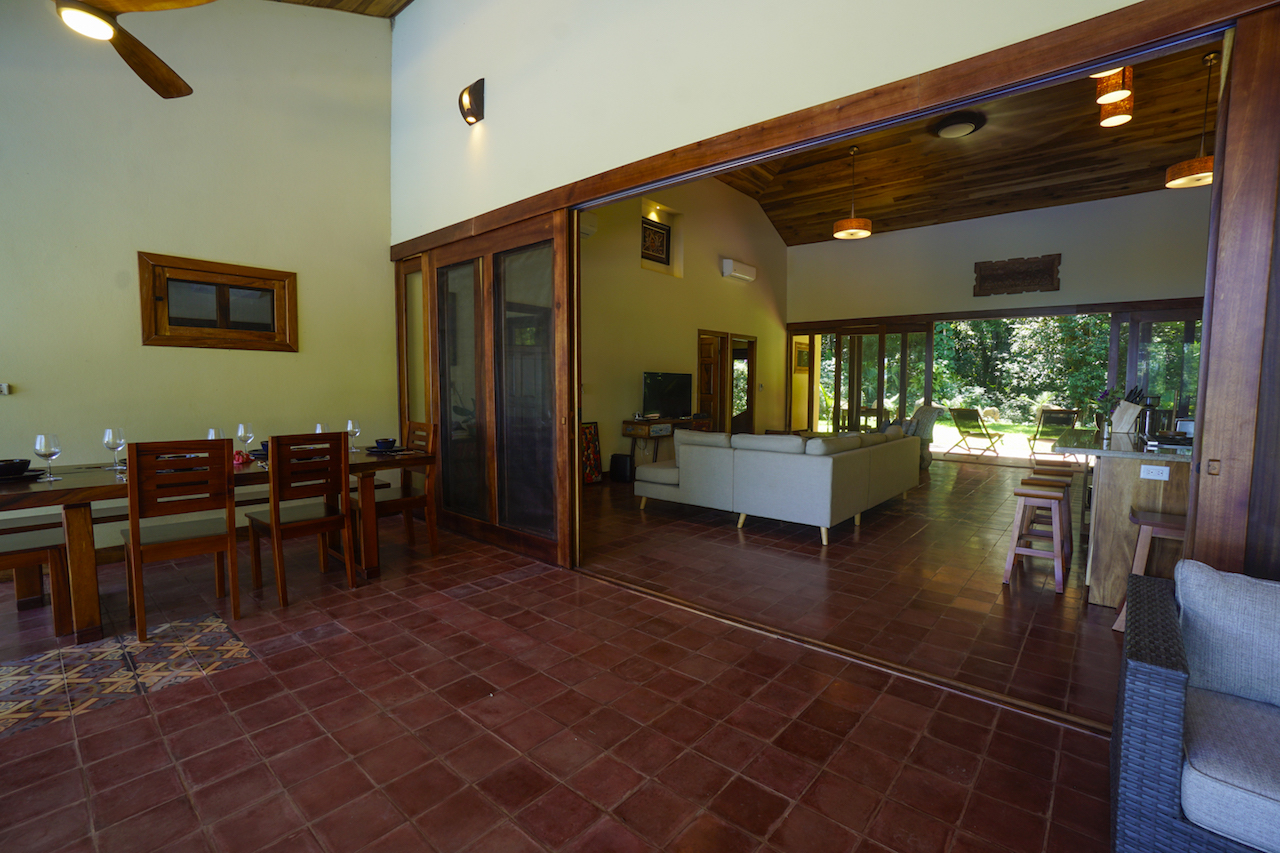 4 bed Single Family Homes For Sale in Dominical, Puntarenas - thumb 16
