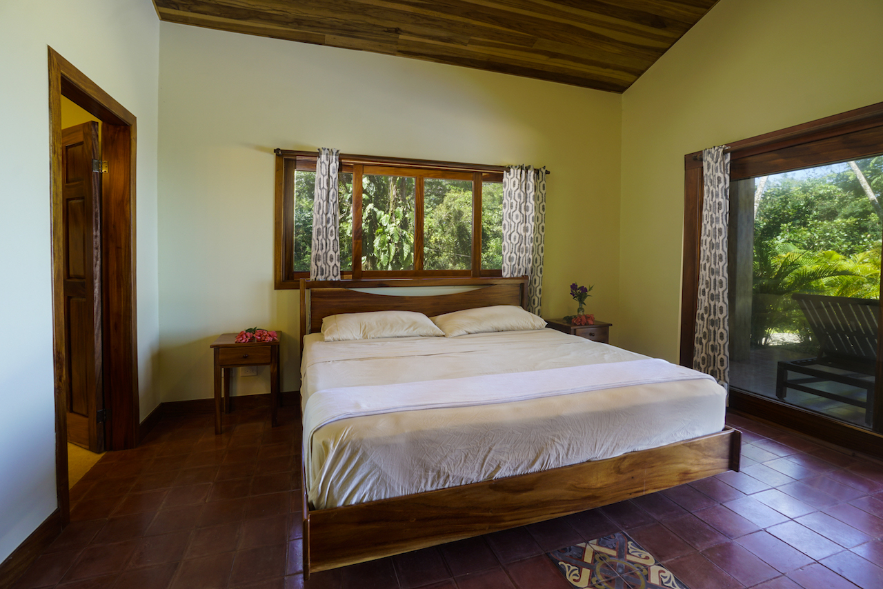 4 bed Single Family Homes For Sale in Dominical, Puntarenas - thumb 23