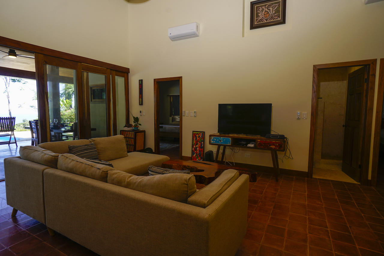 4 bed Single Family Homes For Sale in Dominical, Puntarenas - thumb 19