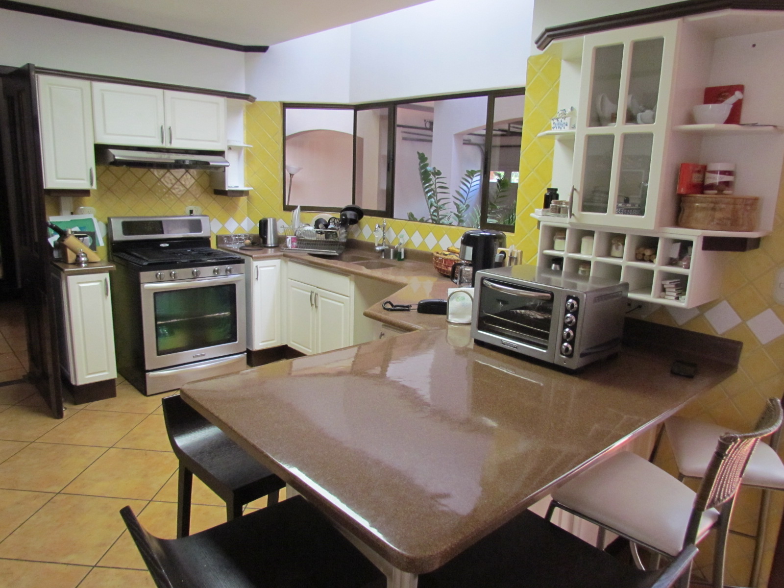 3 bed Single Family Homes For Sale in Santa Ana, San Jose - thumb 2