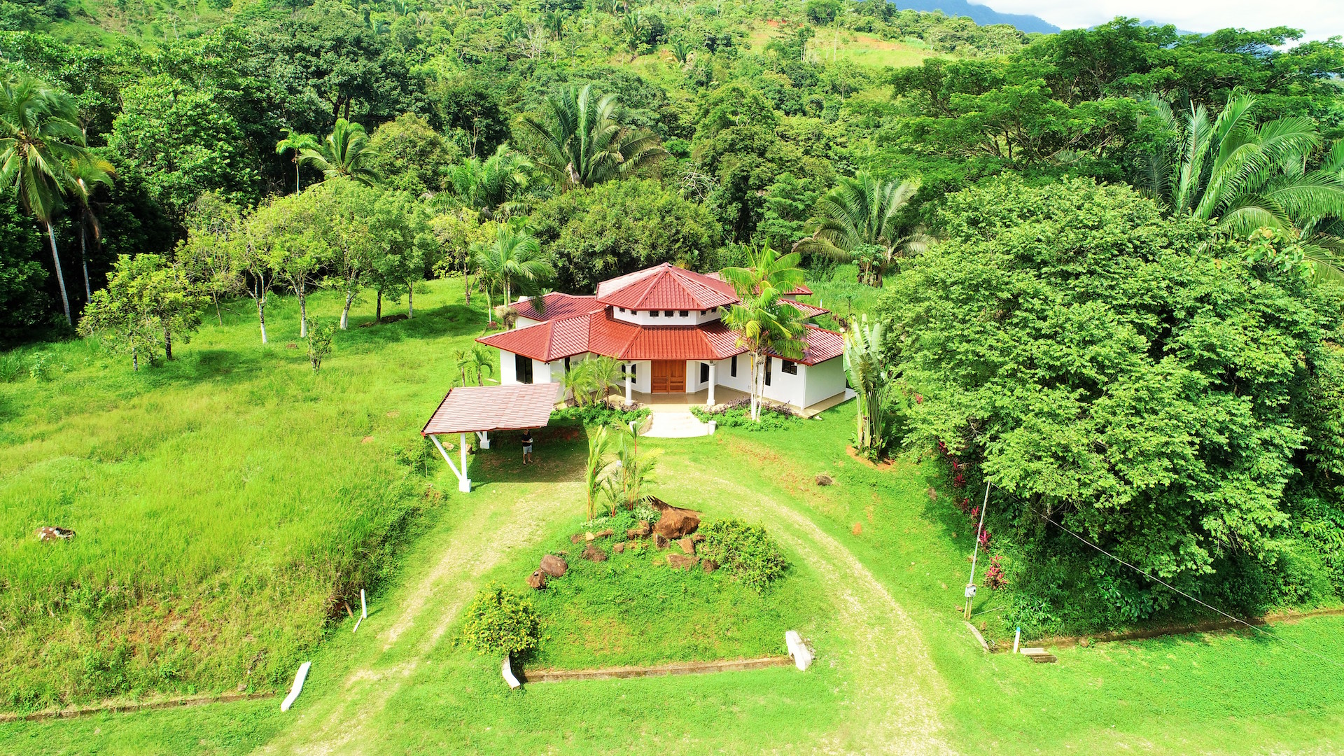 3 bed Single Family Homes For Sale in Ojochal, Puntarenas - thumb 4