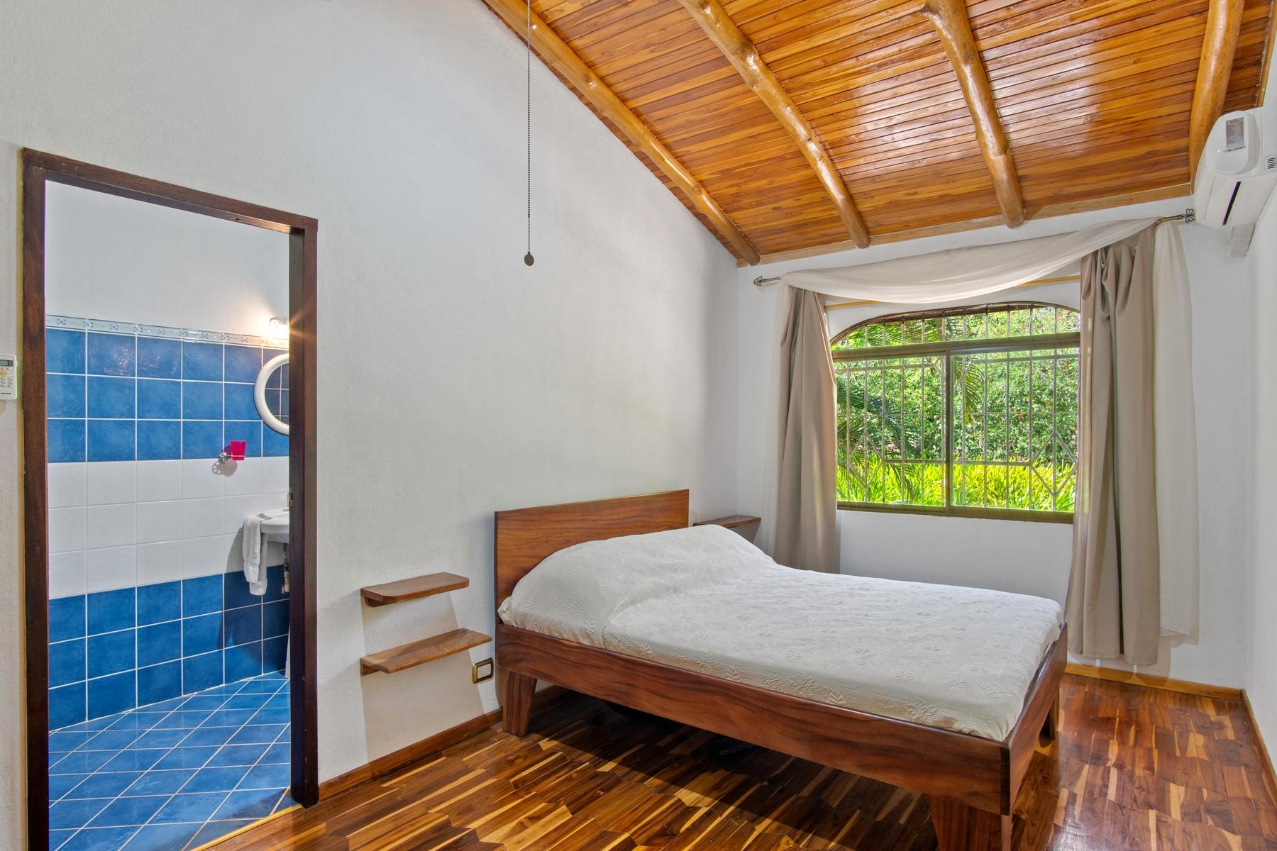 3 bed Single Family Homes For Sale in Junquillal, Guanacaste - thumb 7