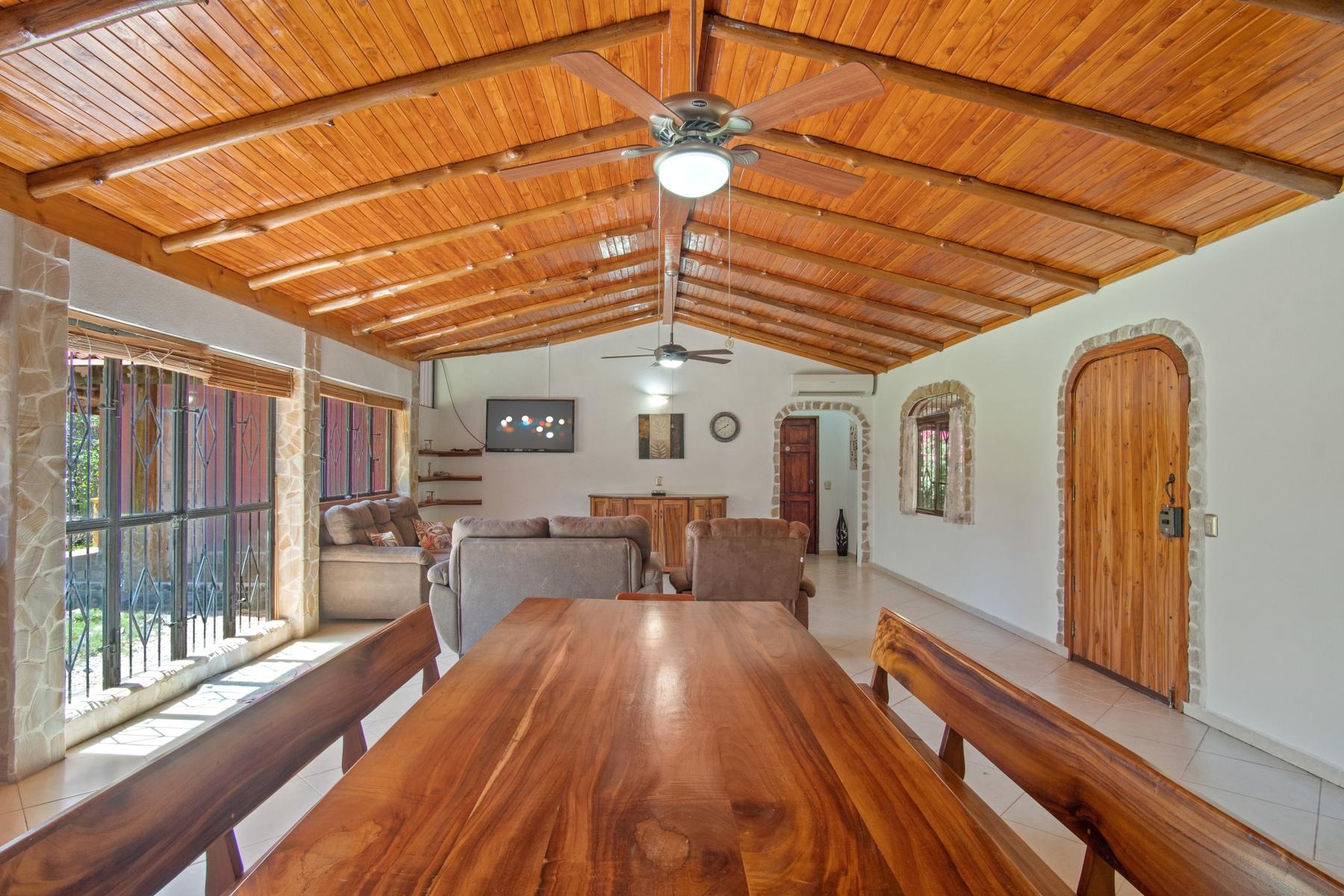 3 bed Single Family Homes For Sale in Junquillal, Guanacaste - thumb 4