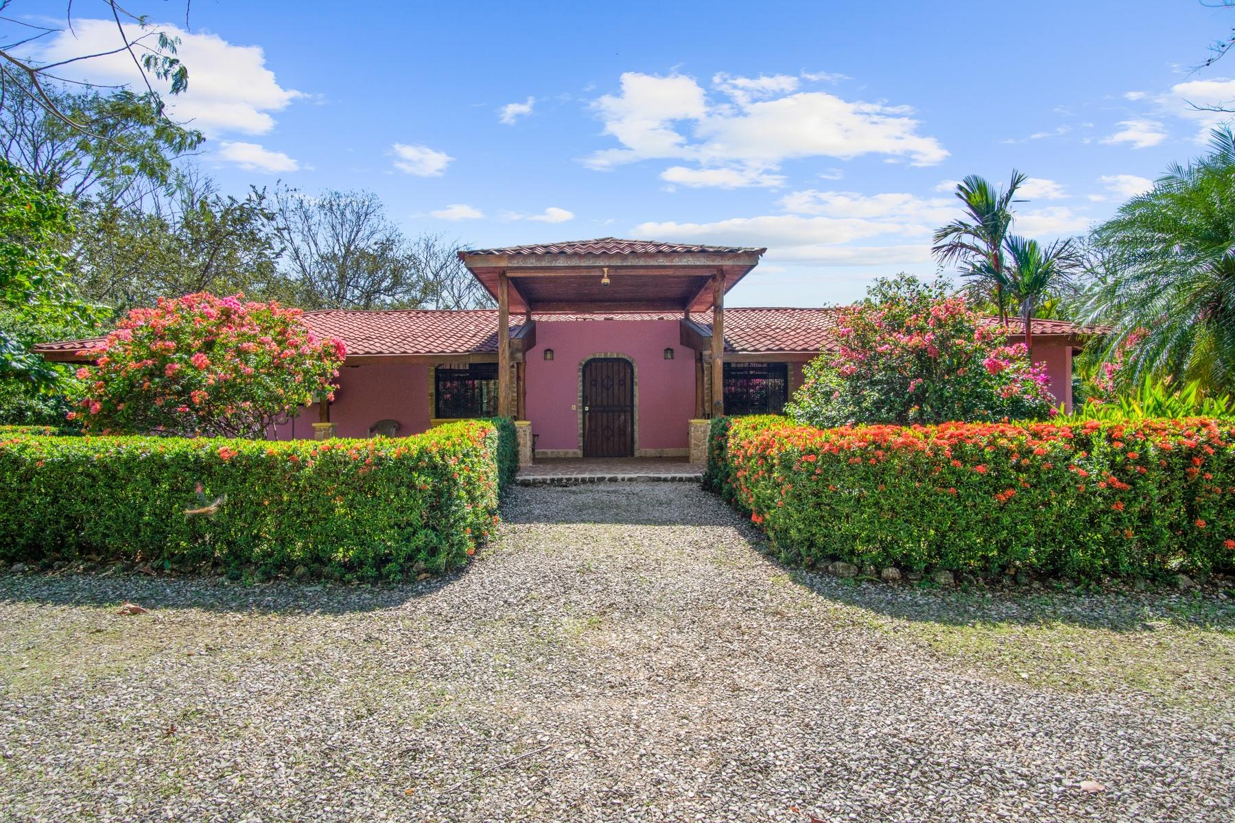 3 bed Single Family Homes For Sale in Junquillal, Guanacaste - thumb 12