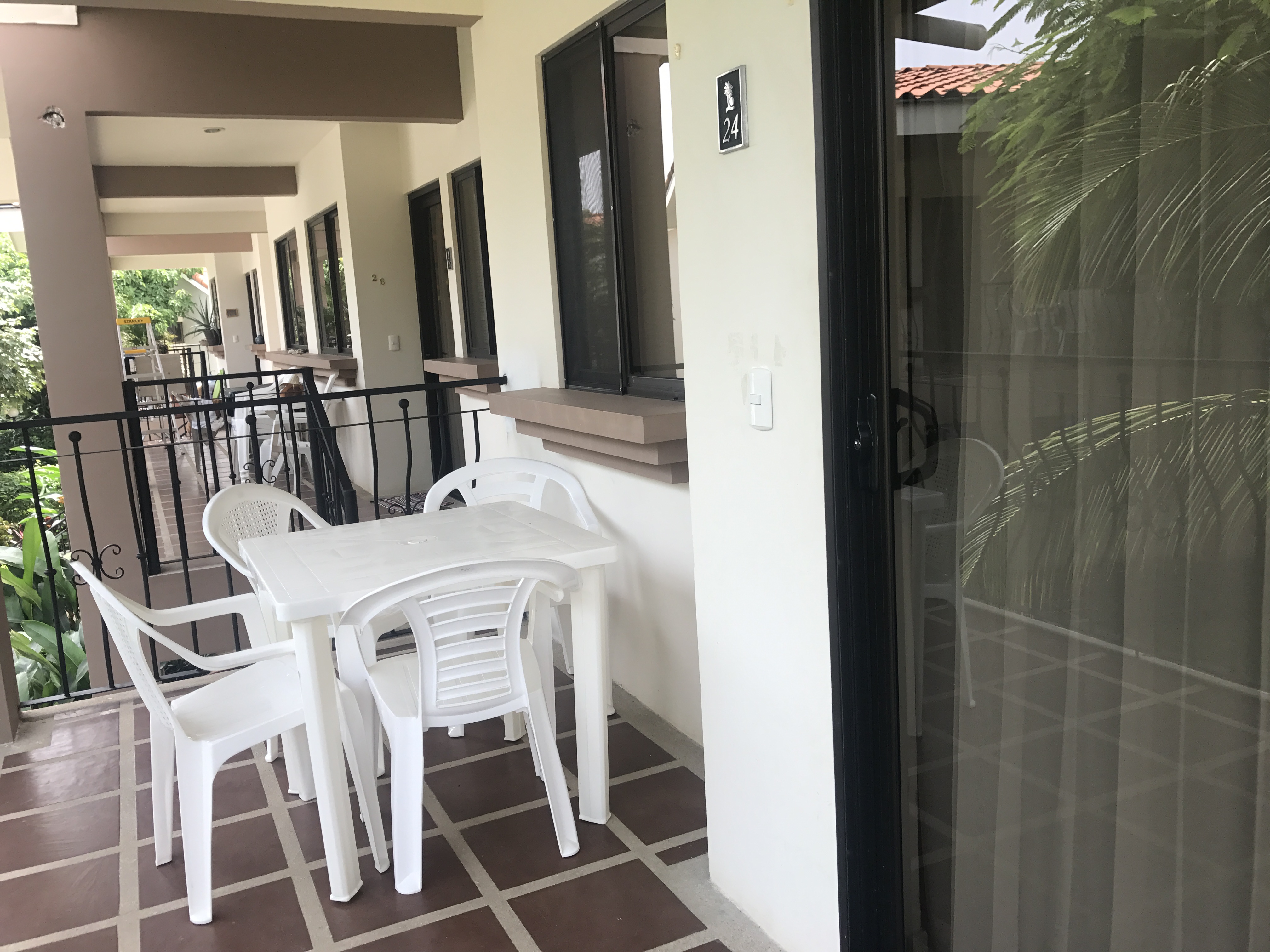 1 bed Condo For Sale in Playas Del Coco, Guanacaste - thumb 3