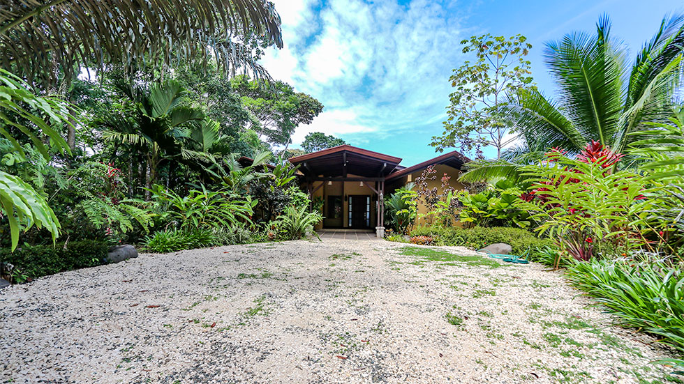 3 bed Single Family Homes For Sale in Uvita, Puntarenas - thumb 25