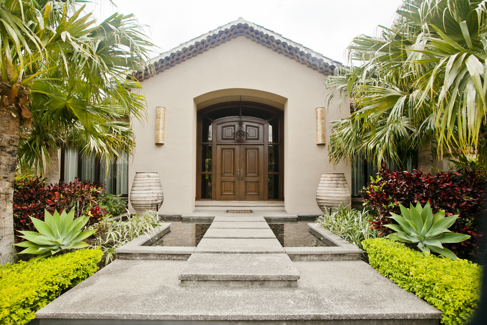 4 bed Single Family Homes For Sale in Santa Ana, San Jose - thumb 3