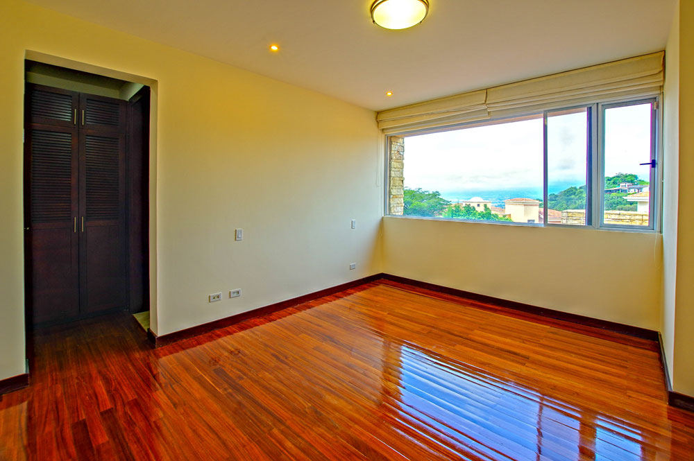 6 bed Single Family Homes For Sale in Santa Ana, San Jose - thumb 12