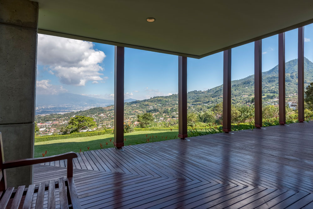 4 bed Single Family Homes For Sale in Escazu, San Jose - thumb 17