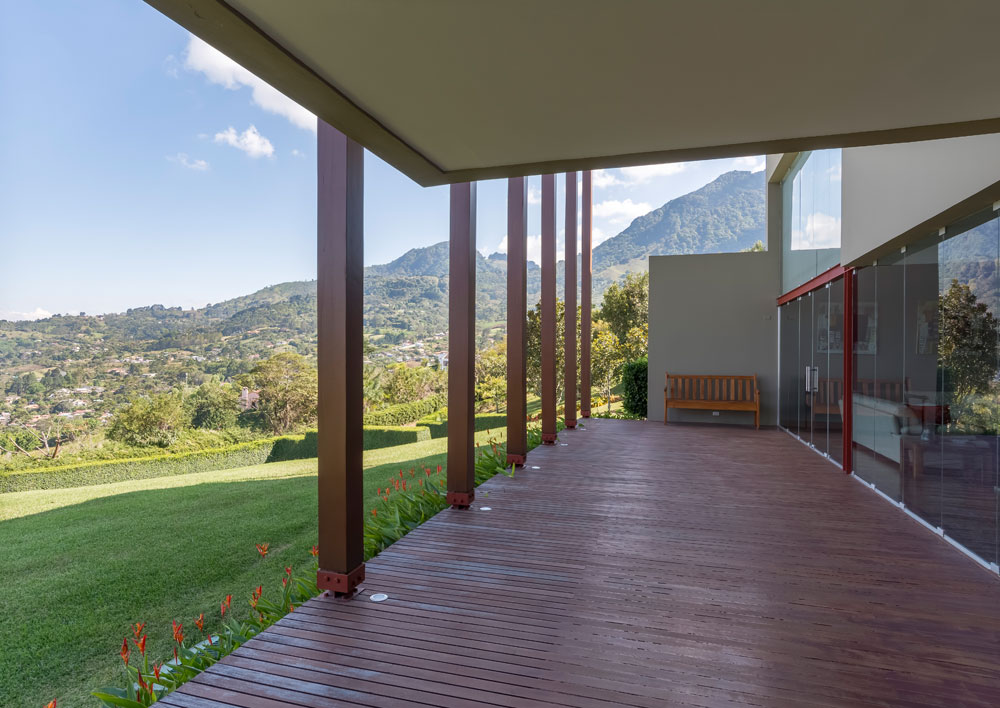 4 bed Single Family Homes For Sale in Escazu, San Jose - thumb 23