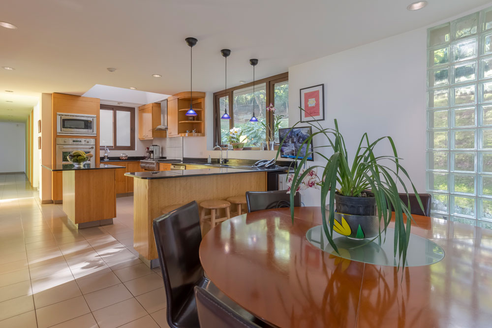 4 bed Single Family Homes For Sale in Escazu, San Jose - thumb 13