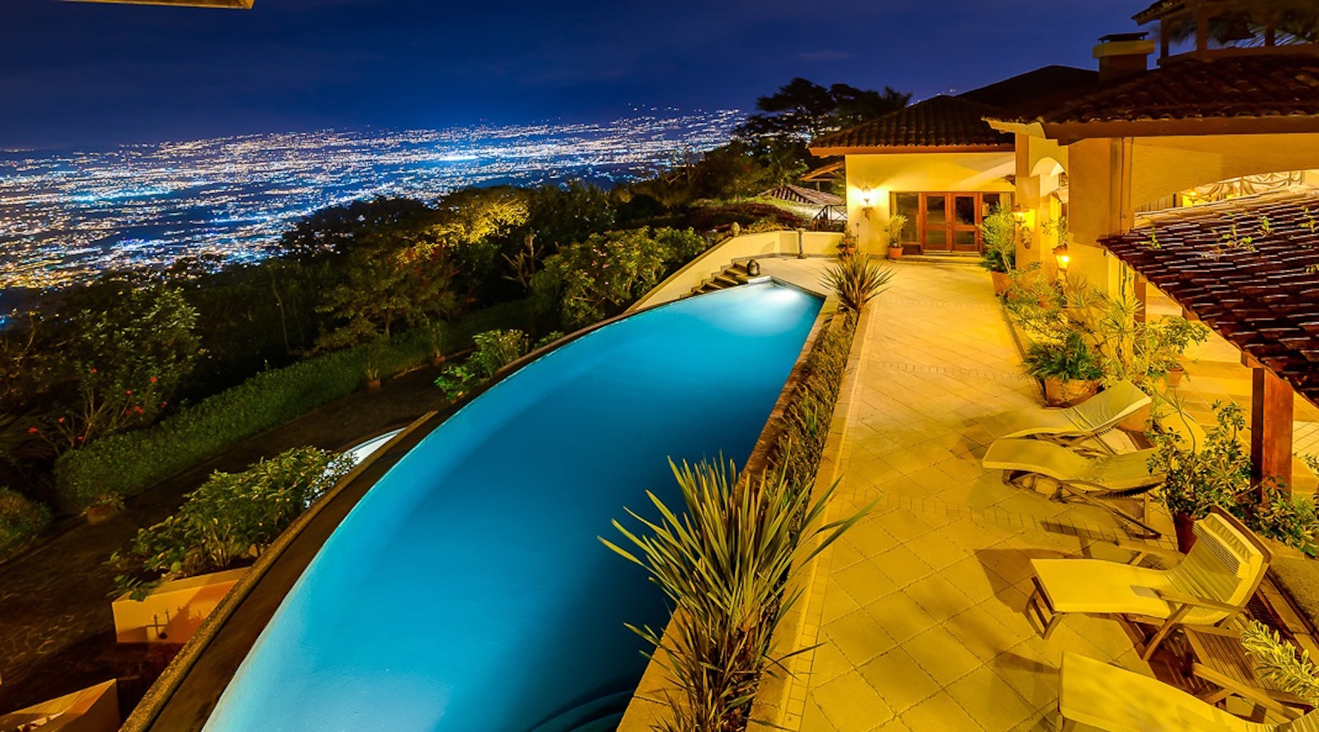 8 bed Single Family Homes For Sale in Escazu, San Jose - thumb 19