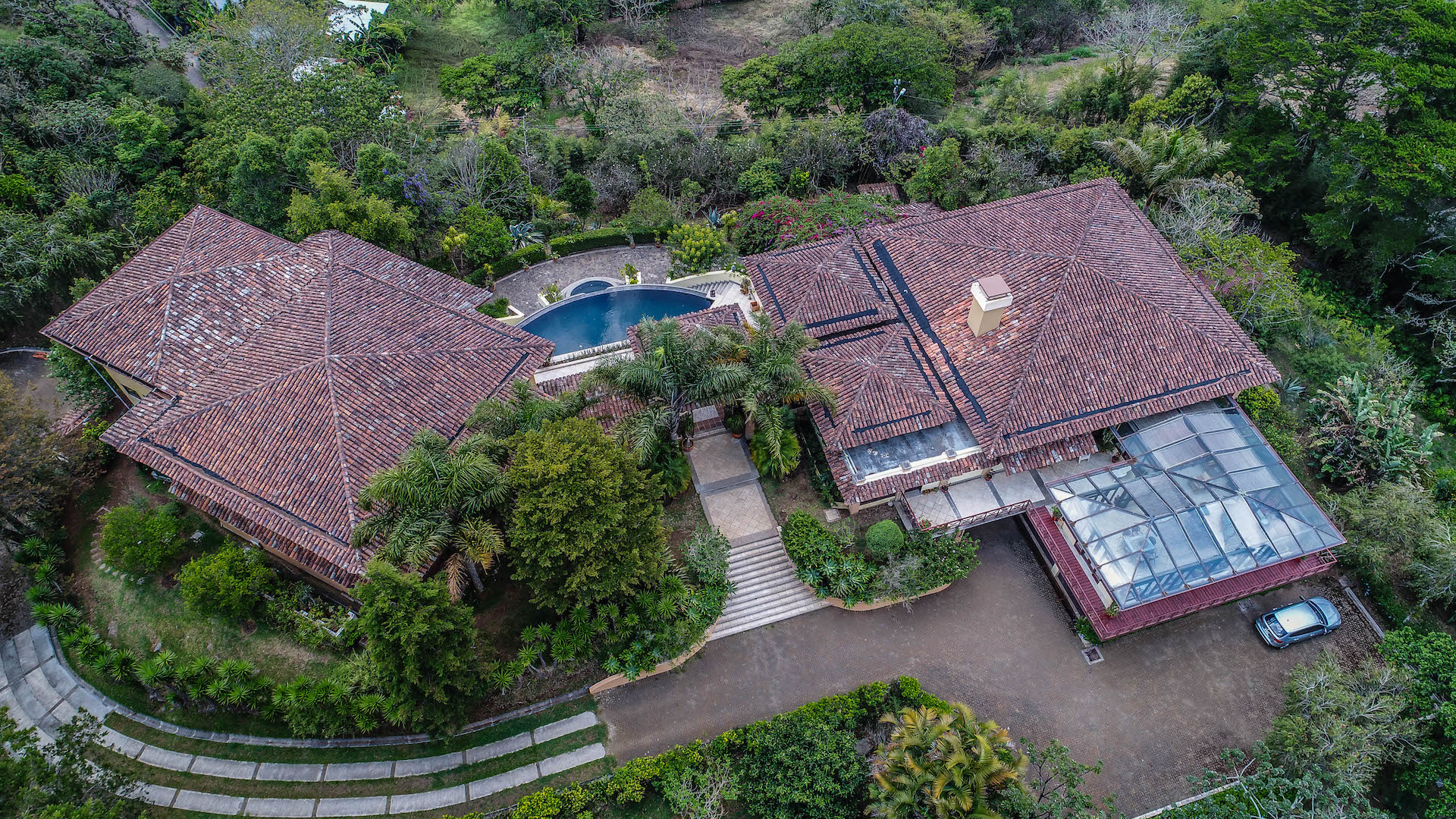 8 bed Single Family Homes For Sale in Escazu, San Jose - thumb 20