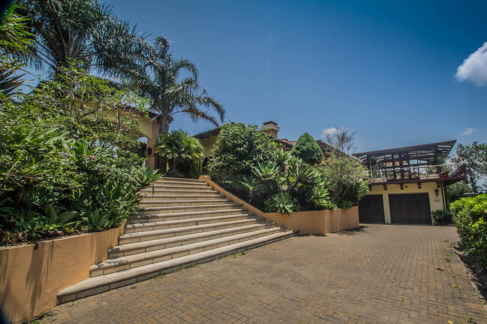 8 bed Single Family Homes For Sale in Escazu, San Jose - thumb 5