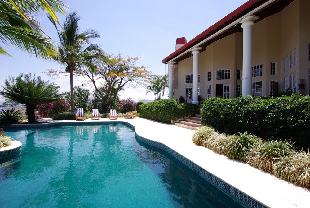 6 bed Single Family Homes For Sale in Grecia, Alajuela - thumb 2