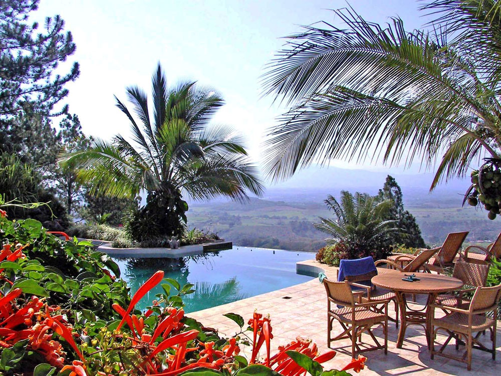 6 bed Single Family Homes For Sale in Grecia, Alajuela - thumb 4