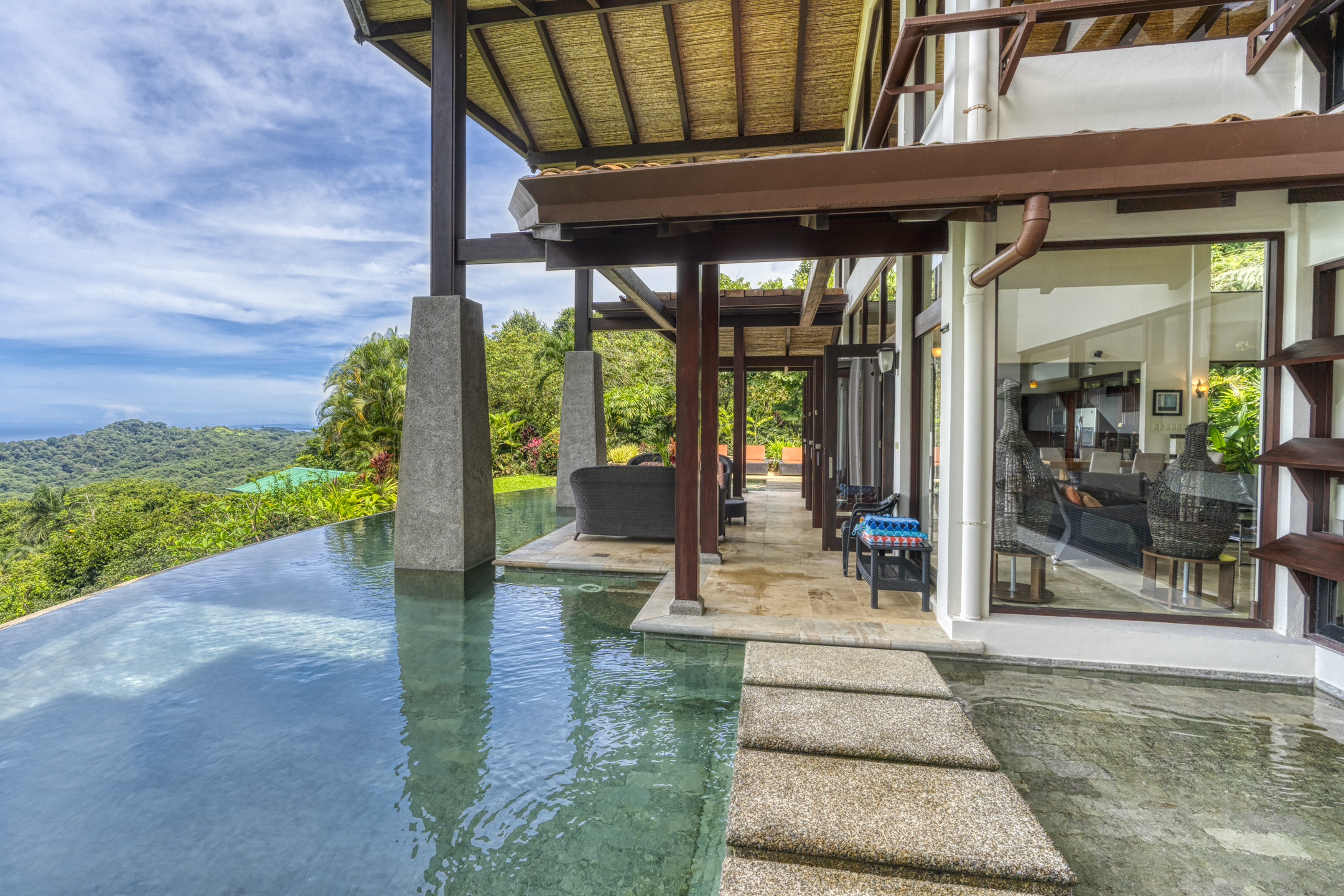 5 bed Single Family Homes For Sale in Dominical, Puntarenas - thumb 16