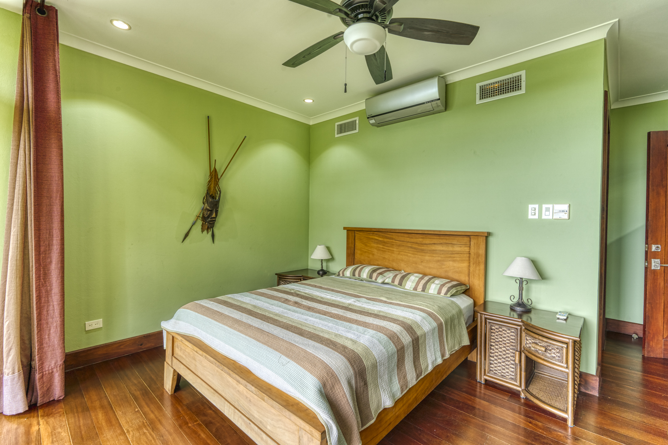 5 bed Single Family Homes For Sale in Dominical, Puntarenas - thumb 24